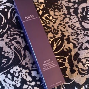 Tarte gifted Amazonian Clay smart mascara
